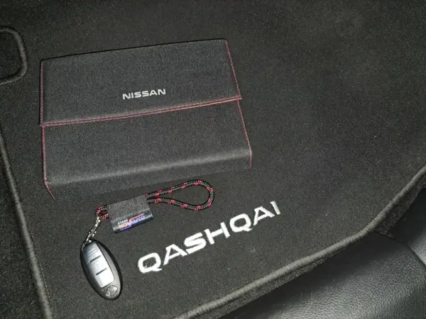 Nissan Qashqai 1.3 DIG-T N-Connecta J18 21