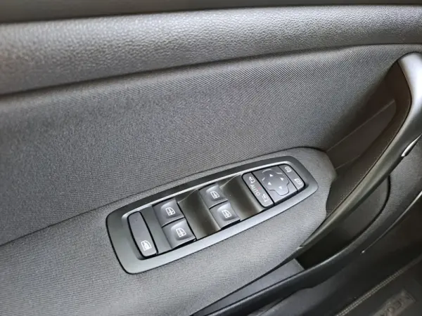 Renault Mégane 1.0 TCe Limited 21