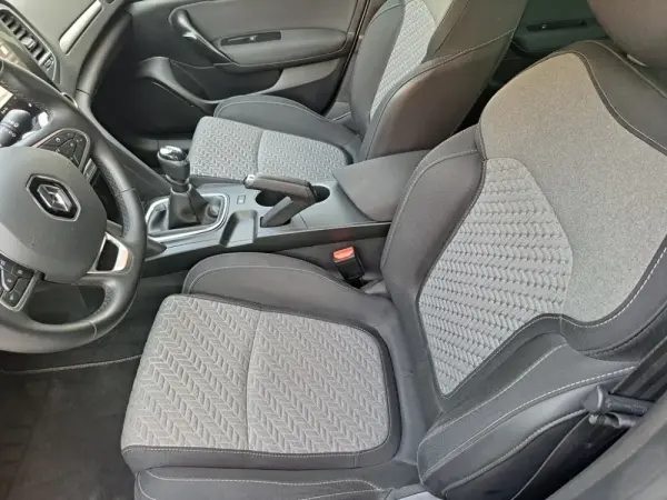 Renault Mégane 1.0 TCe Limited 26