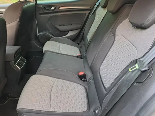 Renault Mégane 1.0 TCe Limited 27