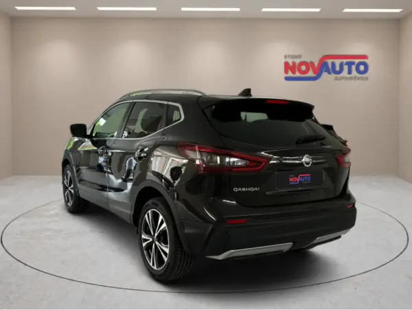 Nissan Qashqai 1.3 DIG-T N-Connecta J18 5