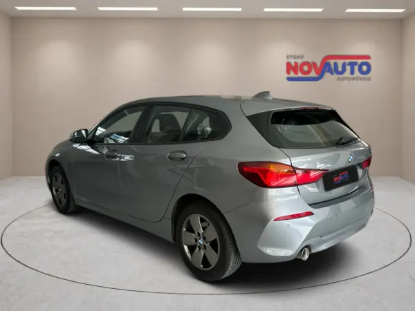 BMW 116 d Advantage 5