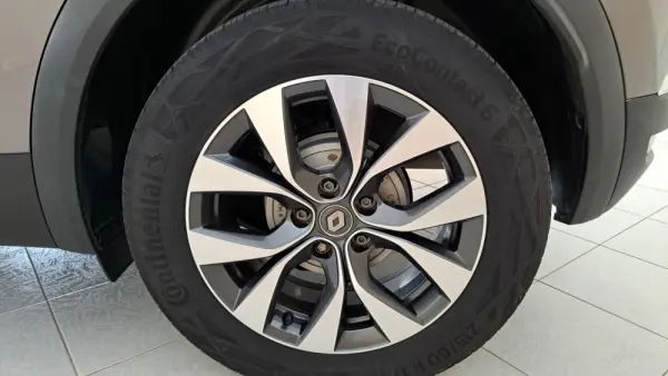 Renault Captur 1.0 TCe Techno 19