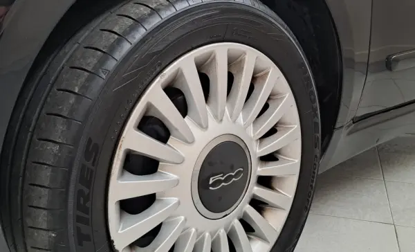 Fiat 500 1.3 16V MJ Lounge S&S 19