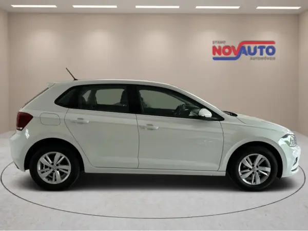 Volkswagen Polo Confortline 2