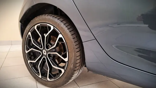 Renault Zoe (c/ Bateria) Zen 50 24