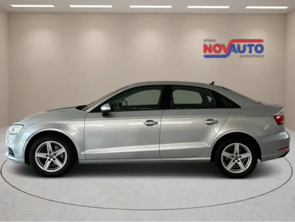 Audi A3 Limousine 30 TFSI Design S tronic 6