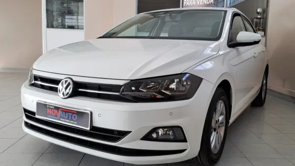 Volkswagen Polo Confortline 7
