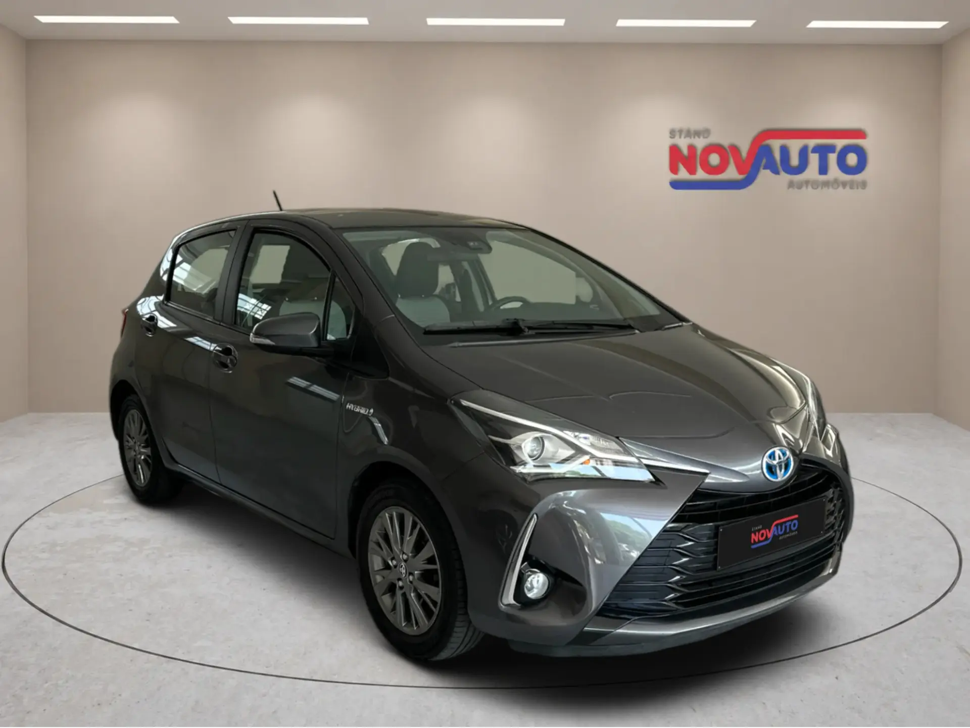 Toyota Yaris 1.5 HSD Sport +P.Techno+P.Luxury 1