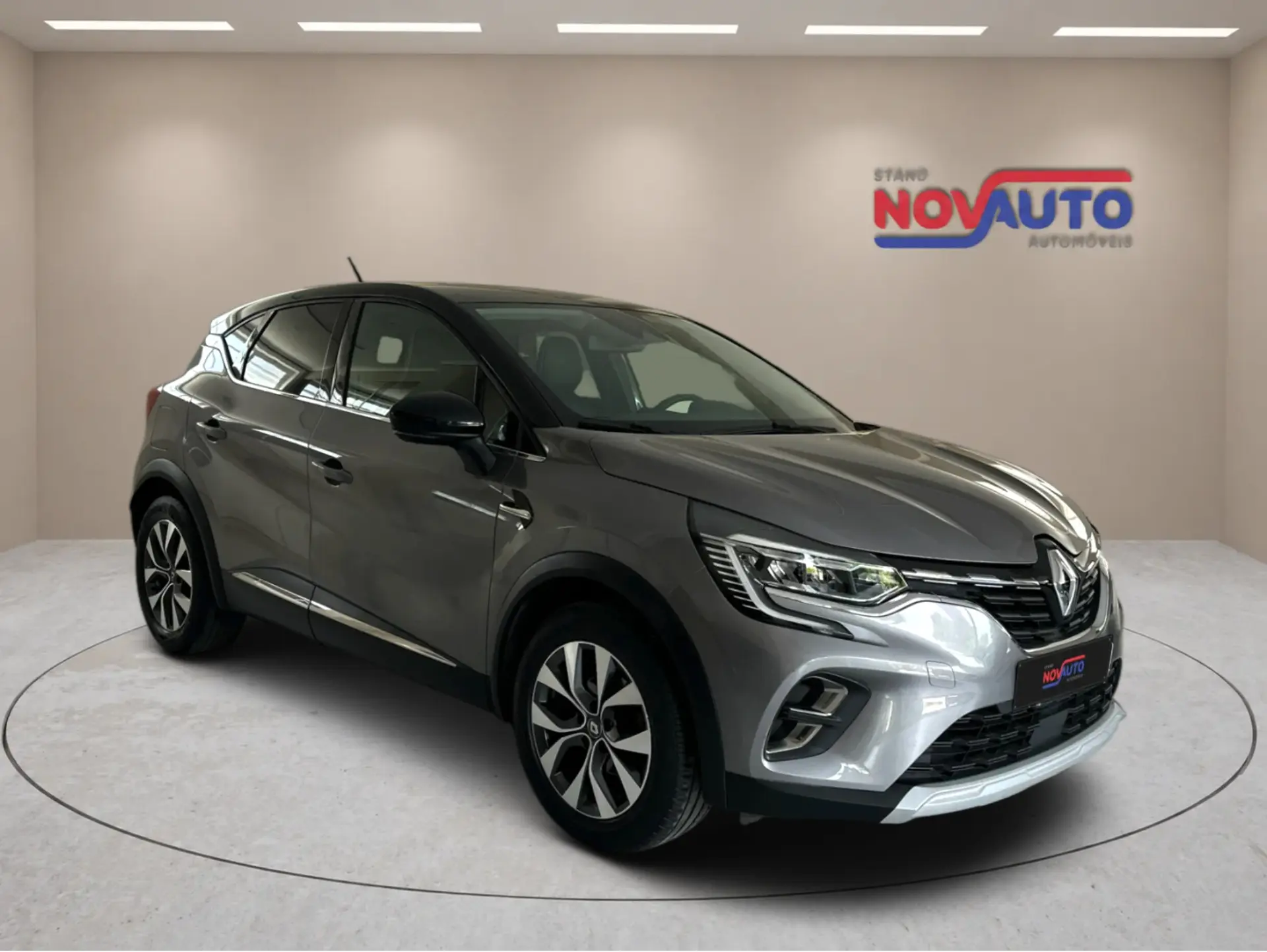 Renault Captur 1.0 TCe Techno 1