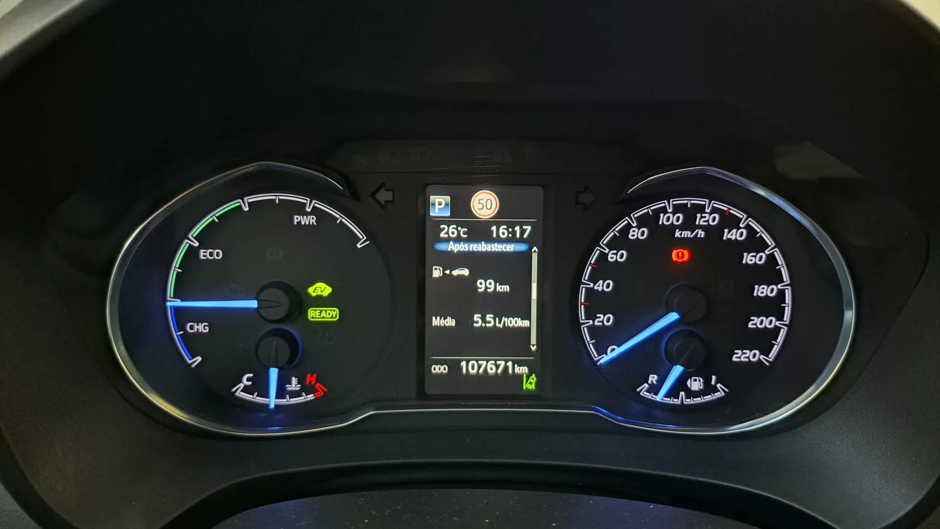 Toyota Yaris 1.5 HSD Sport +P.Techno+P.Luxury 17