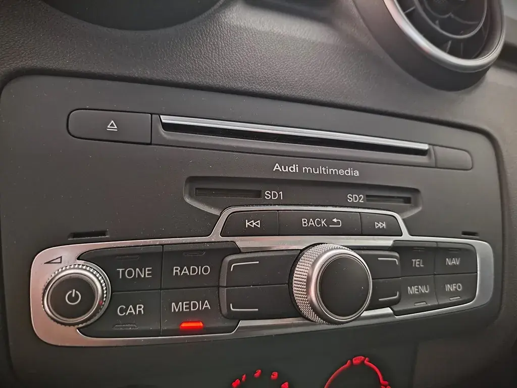 Audi A1 1.0 TFSi Ultra 11