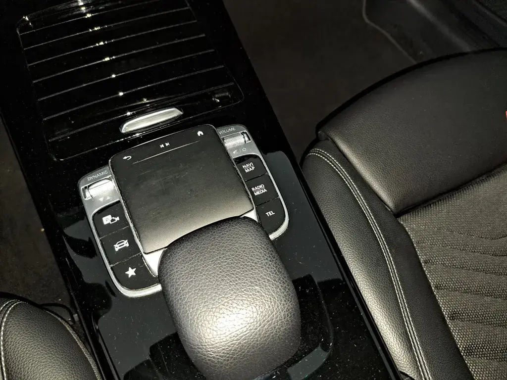 Mercedes-Benz A 180 d Style Plus Aut. 16