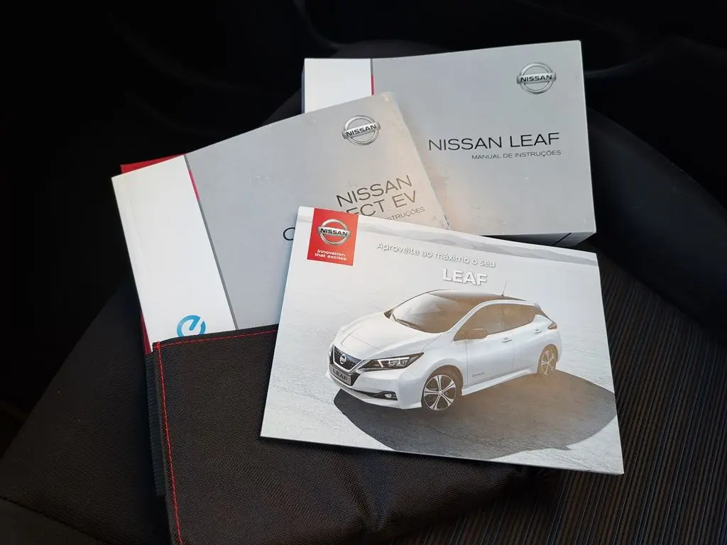 Nissan Leaf N-Connecta 14