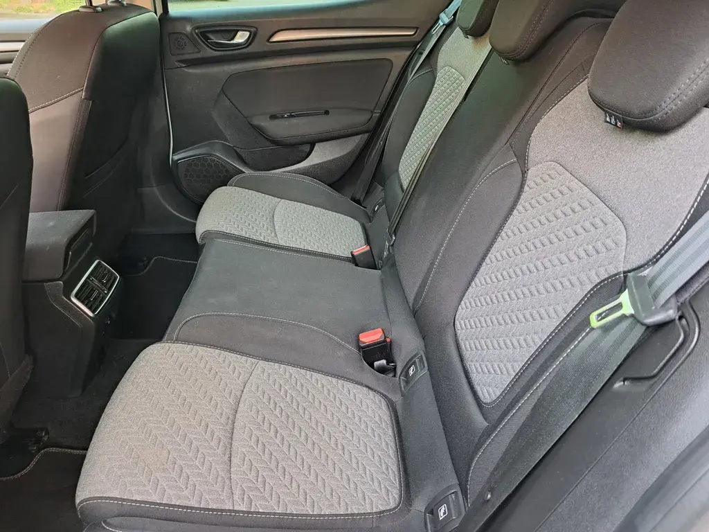 Renault Mégane 1.0 TCe Limited 27