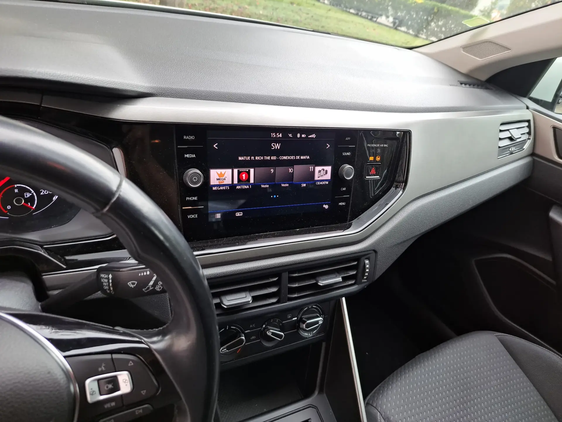 Volkswagen Polo Confortline 24