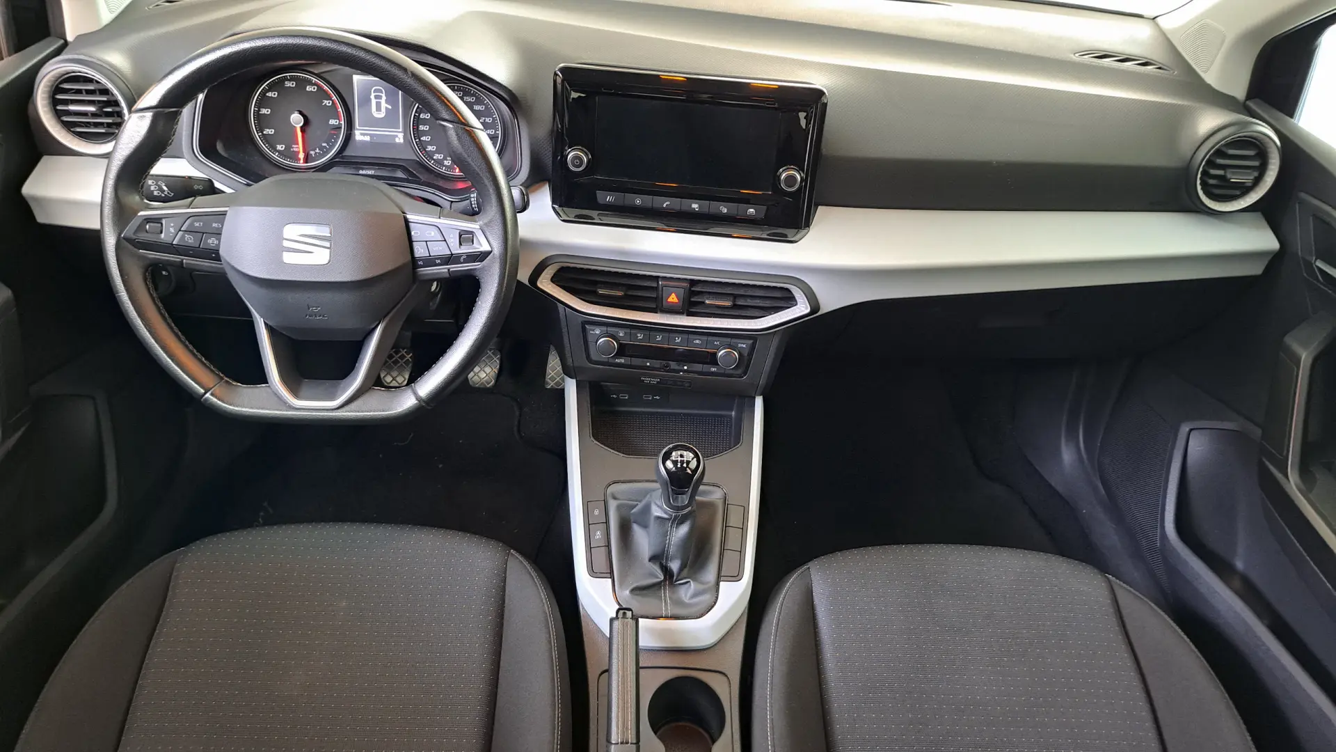 SEAT Arona 1.0 TSI Style 4