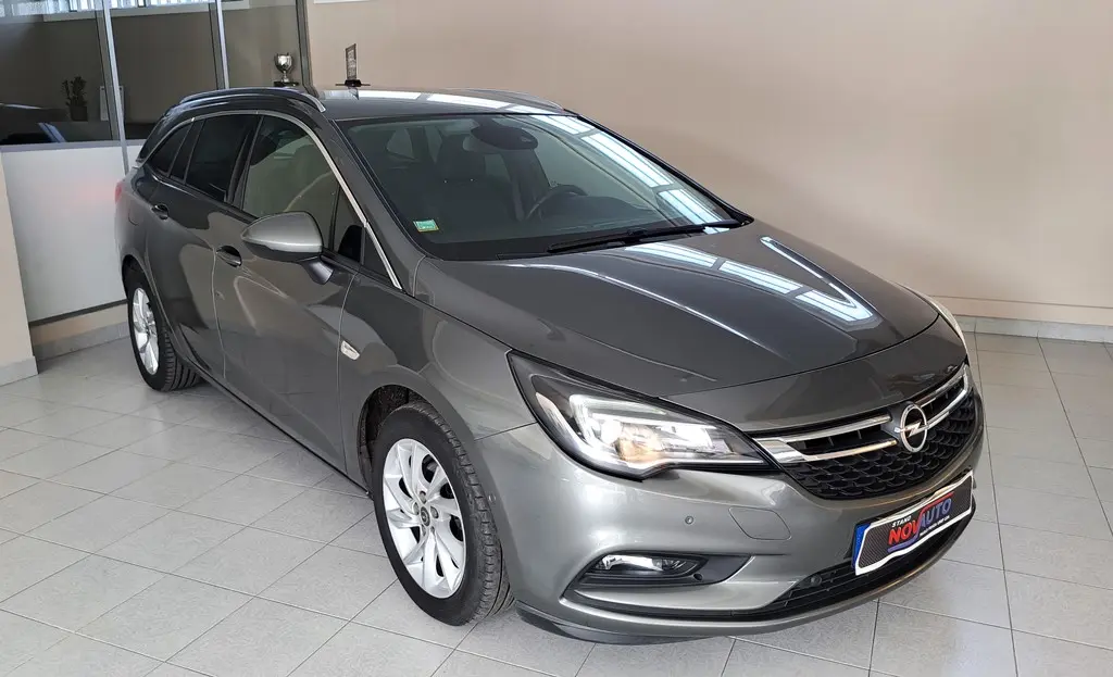 Opel Astra Sports Tourer 1.6 CDTI Innovation S/S 2