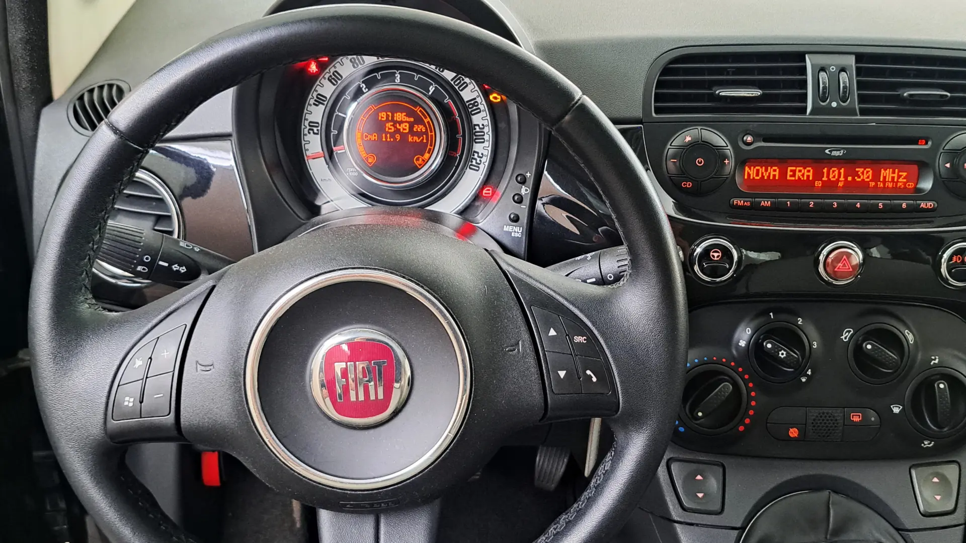 Fiat 500 1.3 16V MJ Lounge S&S 11