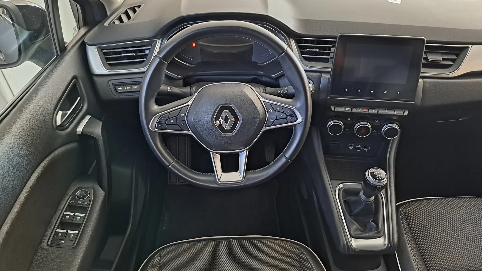 Renault Captur 1.0 TCe Techno 13