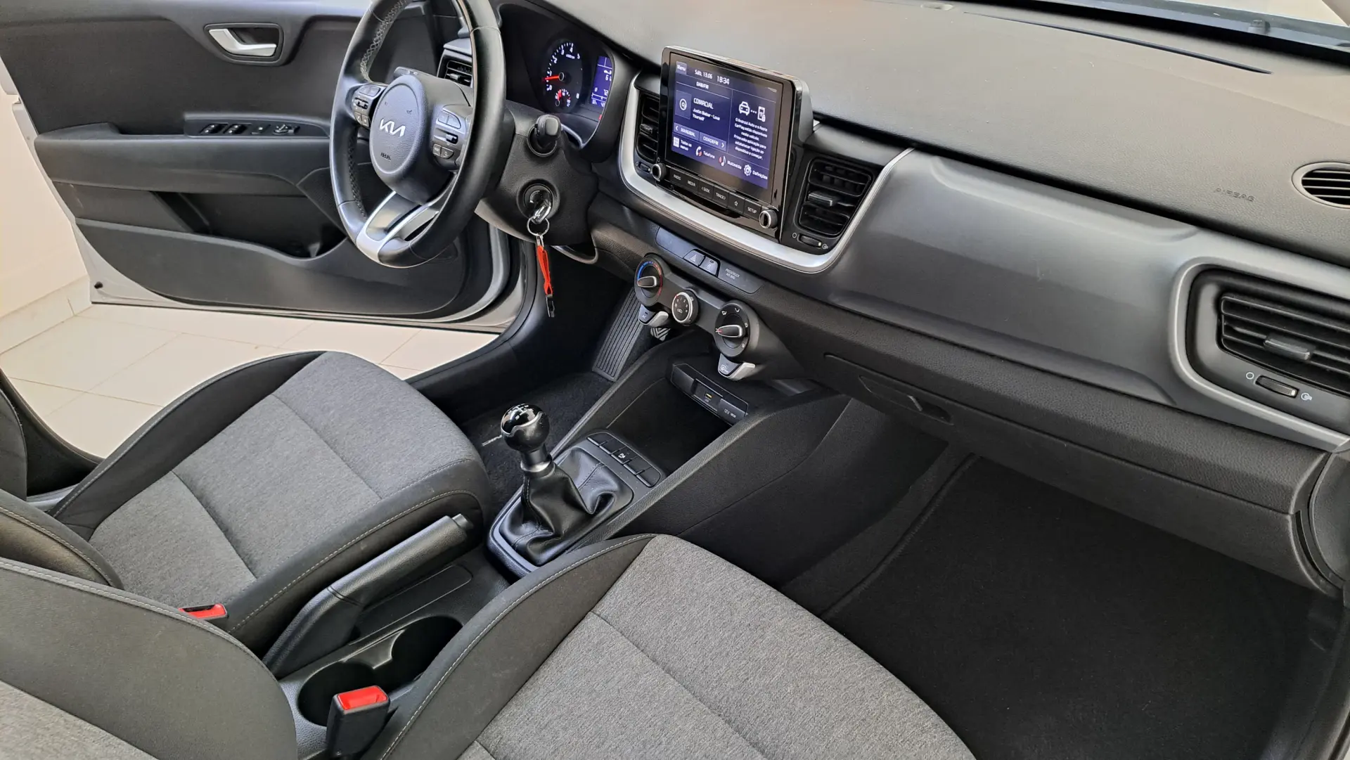 Kia Stonic 1.2 Dynamic 15