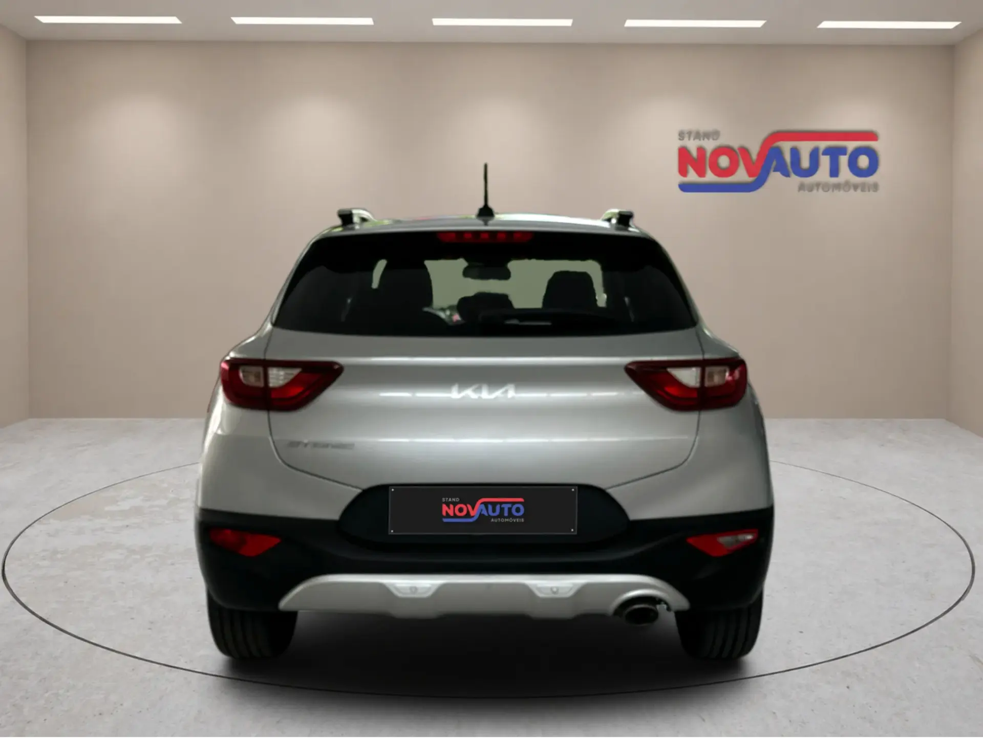 Kia Stonic 1.2 Dynamic 4