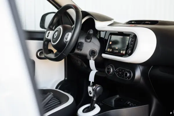 Renault Twingo E-Tech Techno 80 Urban Range 42