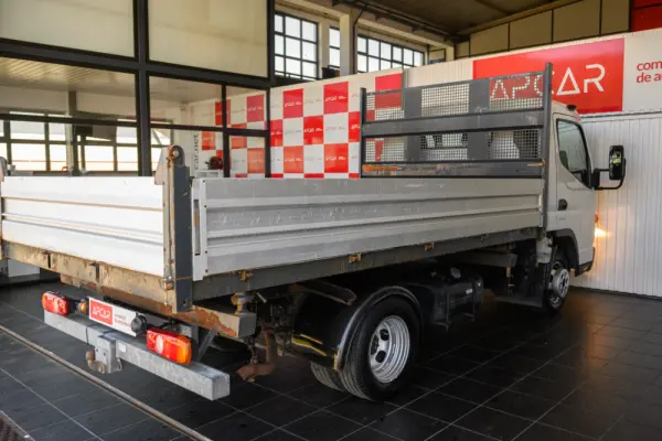 Mitsubishi Fuso Canter 3C13 15