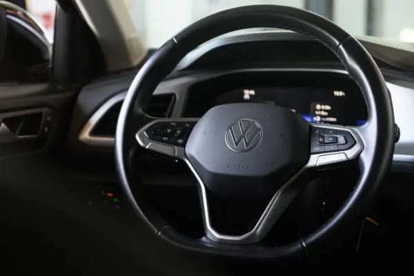 Volkswagen T-Roc 1.0 TSI Life 53