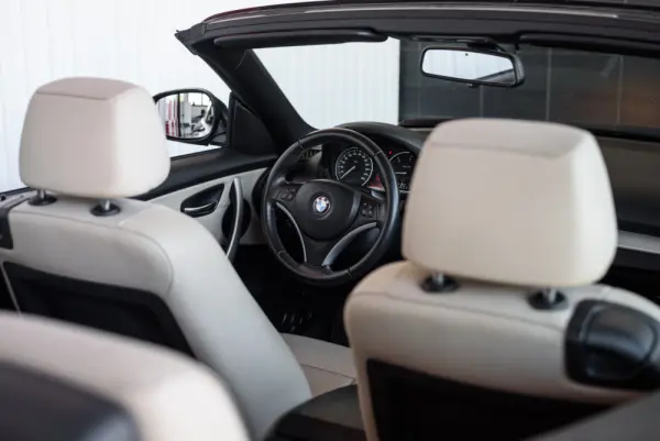 BMW 120 d Cabrio Auto 46
