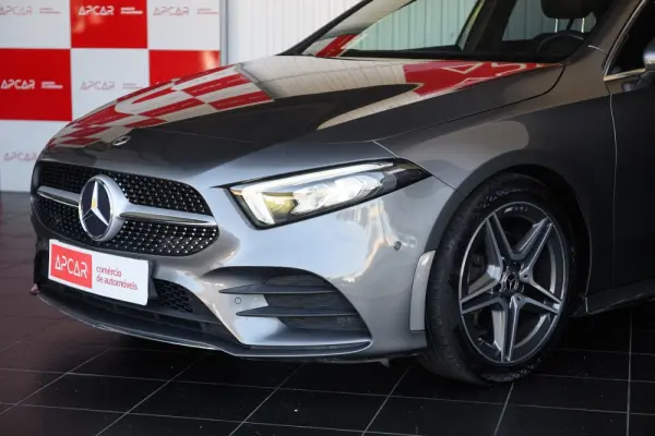Mercedes-Benz A 180 Limousine d AMG Line Aut. 12