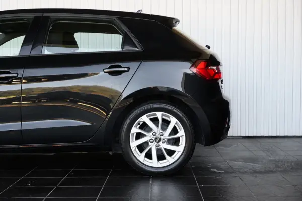 Audi A1 Sportback 25 TFSI 11