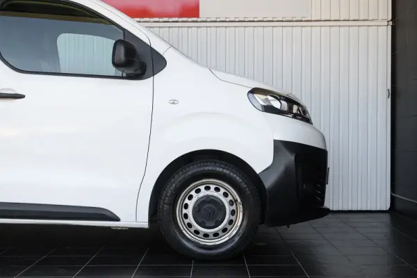 Citroën Jumpy Outro 11