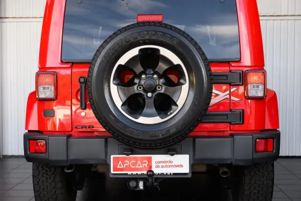 Jeep Wrangler 2.8 CRD Auto Sport 19