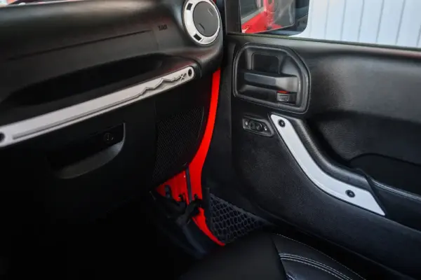 Jeep Wrangler 2.8 CRD Auto Sport 36