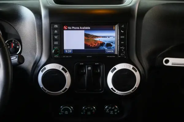 Jeep Wrangler 2.8 CRD Auto Sport 44