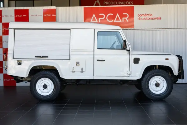 Land Rover Defender 90 SW 2.5 Td5 E 2