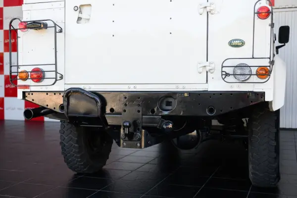 Land Rover Defender 90 SW 2.5 Td5 E 23