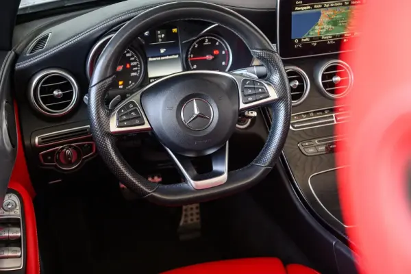 Mercedes-Benz C 220 d Coupe 4Matic 9G-TRONIC AMG Line 47