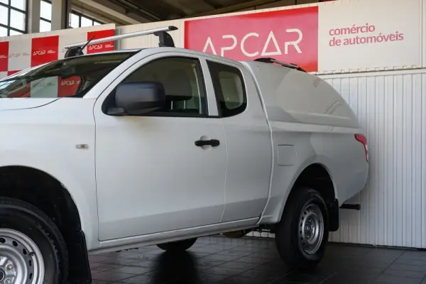 Mitsubishi L200 2.4 DI-D CD Invite Space Cab 3L 4WD 11