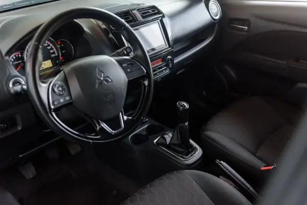 Mitsubishi Space Star 1.2 Connect Edition 27