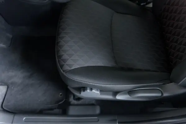 Mitsubishi Space Star 1.2 Connect Edition 33