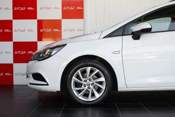 Opel Astra Sports Tourer 1.6 CDTI Ecotec Edition S/S 9