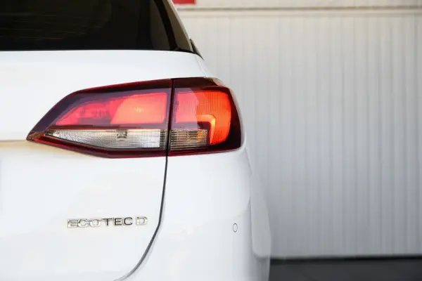 Opel Astra Sports Tourer 1.6 CDTI Ecotec Edition S/S 12