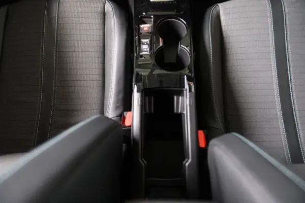 Peugeot e-2008 50 kWh Allure Pack 51