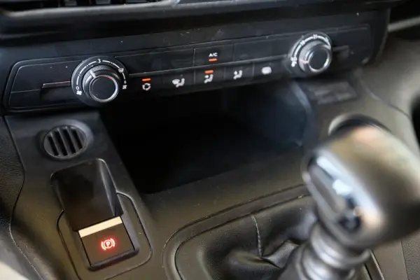 Peugeot Partner 1.5 BlueHDi Pro Longa 38