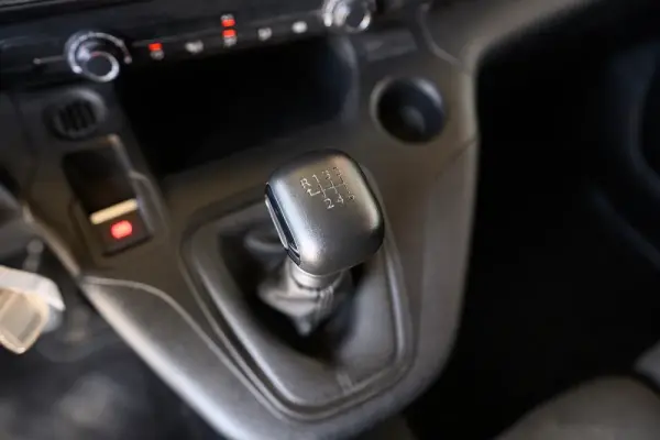 Peugeot Partner 1.5 BlueHDi Pro Longa 37