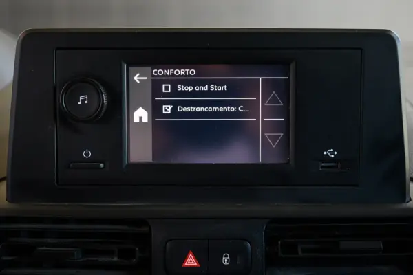 Peugeot Partner 1.5 BlueHDi Pro Longa 44