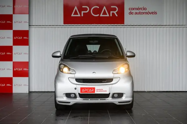 Smart Fortwo Cabrio 1.0 T Brabus Xclusive 8