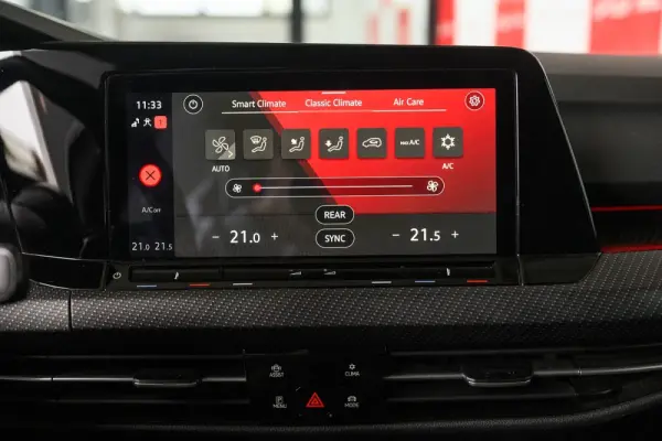 Volkswagen Golf 1.5 eTSI R-Line DSG 45